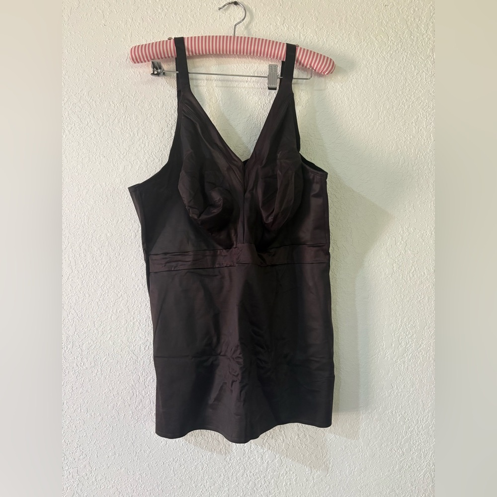 Ruby Ribbon Athena Cami in Black